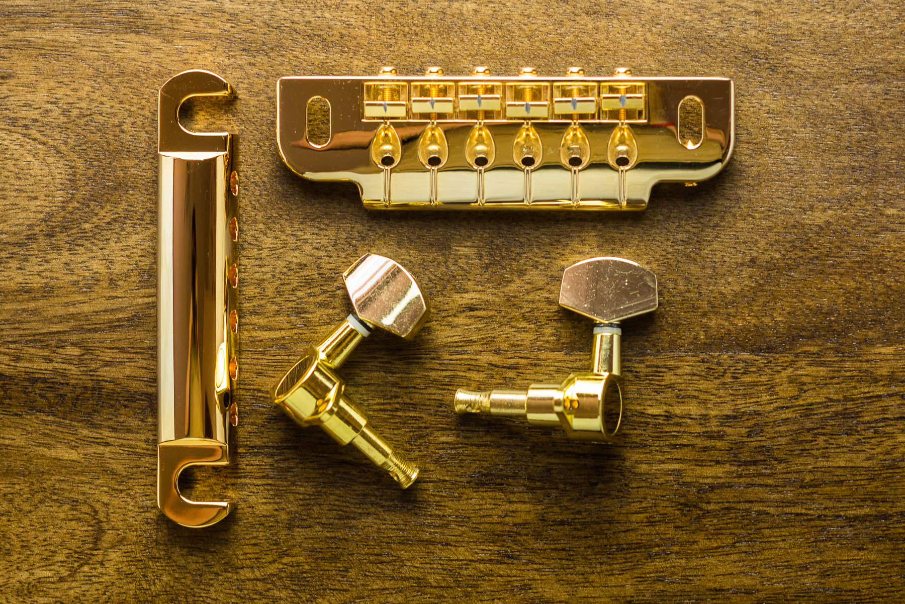 HARDWARE_Gold (2) Gordon Smith Guitars