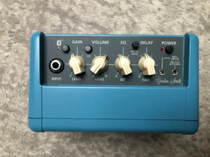 Gordon Smith Fly mini amp - controls with bluetooth