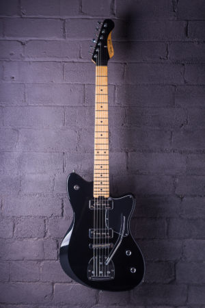 Gatsby electric guitar from Gordon Smith - Jet Black - Front