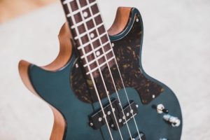 GS Bass - blue front