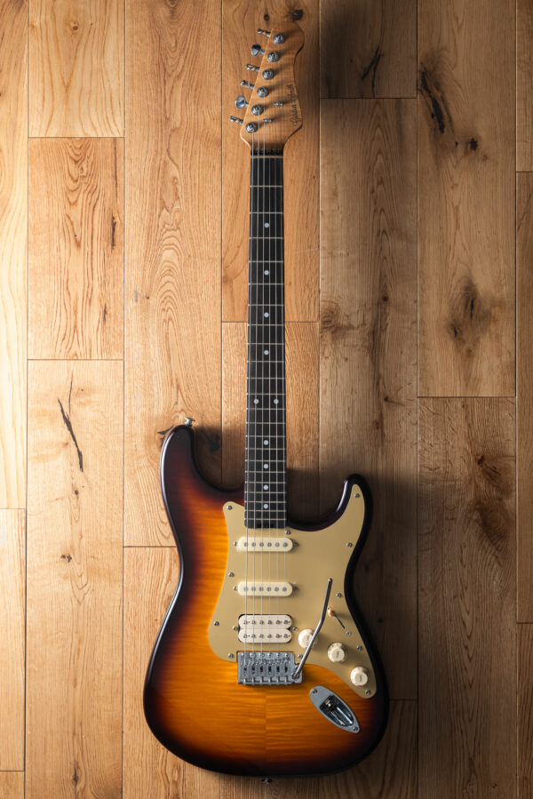 Classic S, Dark Tobacco Burst, #23709
