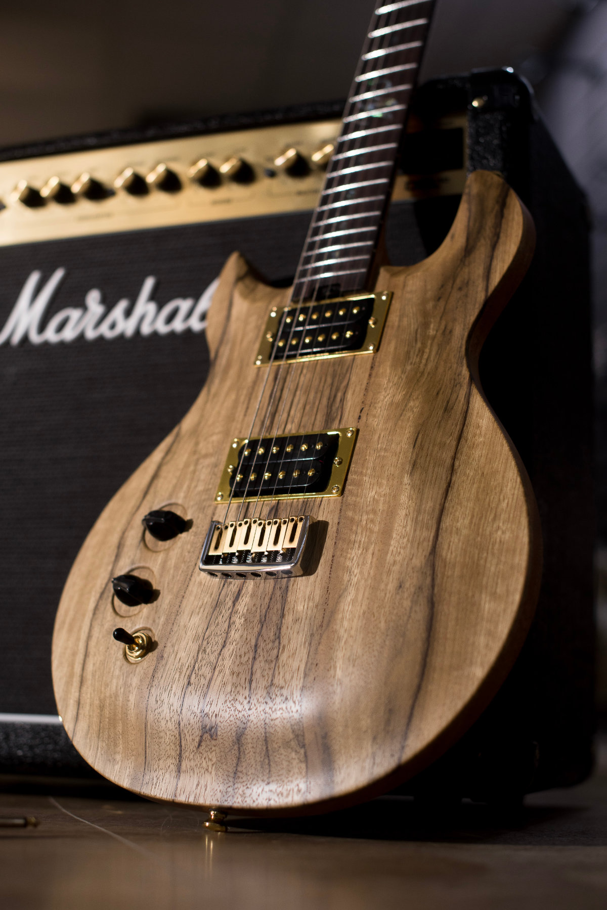 Michelle Taylor Signature - Amp